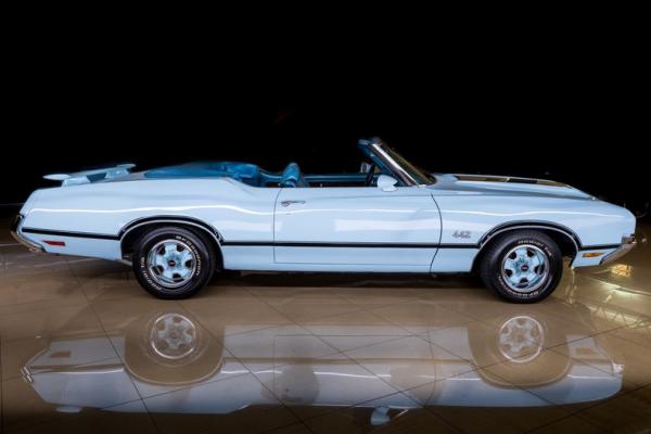 1970 Oldsmobile Cutlass 442 Convertible 