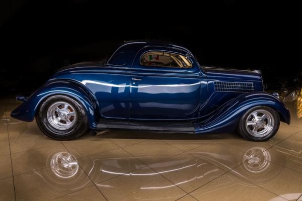 1935 Ford 3-window coupe Street rod 