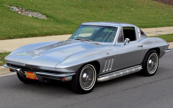 1965 Chevrolet Corvette 