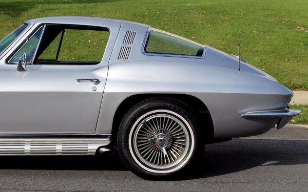 1965 Chevrolet Corvette 