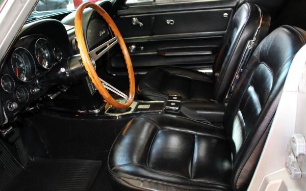 1965 Chevrolet Corvette 