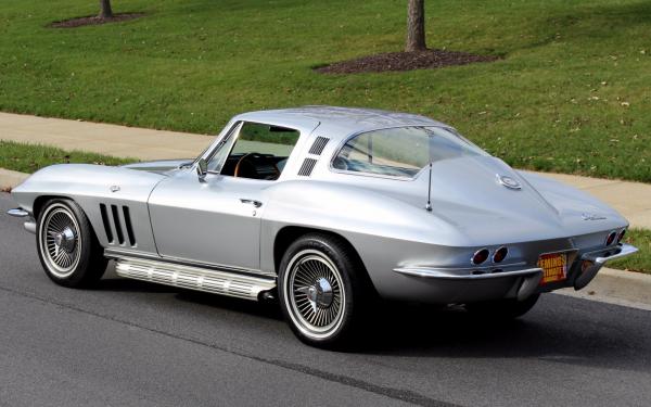 1965 Chevrolet Corvette 