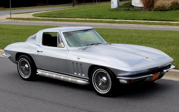 1965 Chevrolet Corvette 