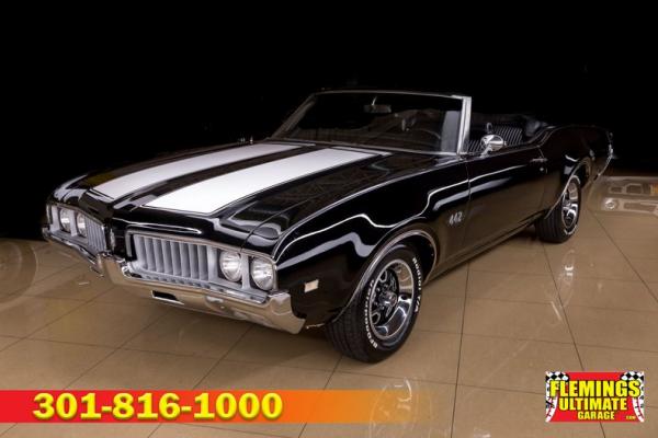 1969 Oldsmobile Cutlass 442 Convertible 