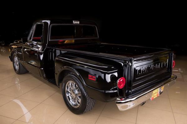 1970 Chevrolet C10 Stepside pickup 