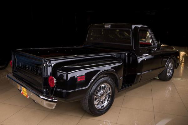 1970 Chevrolet C10 Stepside pickup 