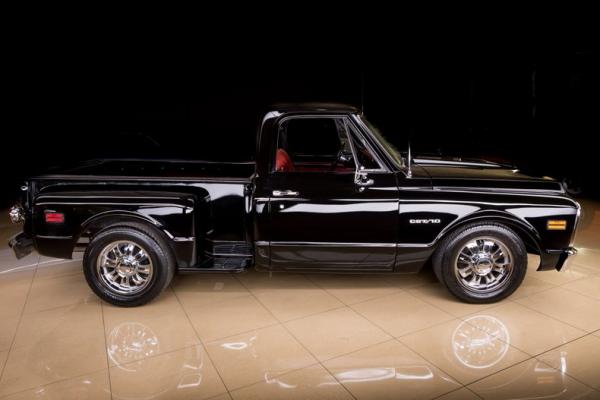 1970 Chevrolet C10 Stepside pickup 