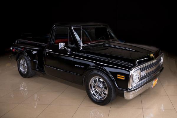 1970 Chevrolet C10 Stepside pickup 