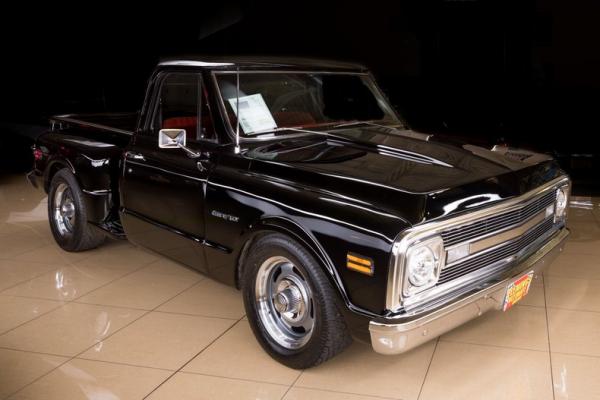 1970 Chevrolet C10 Stepside pickup 