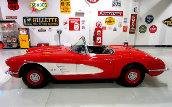 1960 Chevrolet Corvette Top Flight Fuelie!