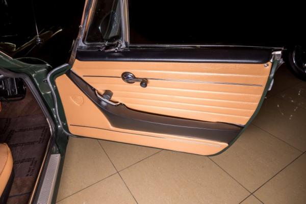 1971 Volvo P1800E Coupe 