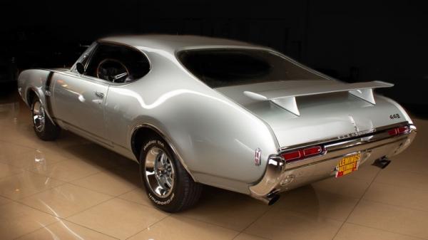 1968 Oldsmobile Cutlass 442 