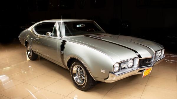 1968 Oldsmobile Cutlass 442 