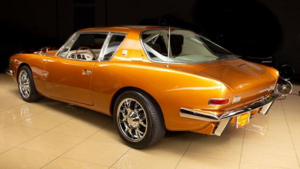 1963 Studebaker Avanti 