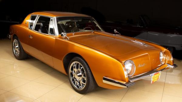 1963 Studebaker Avanti 