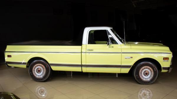 1972 Chevrolet C-10 Cheyenne Super 