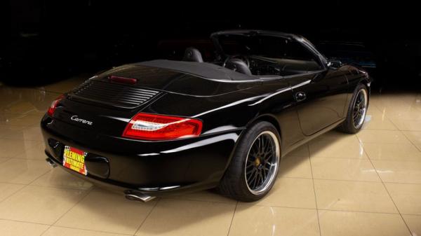 2004 Porsche 911 Carerra cabriolet 