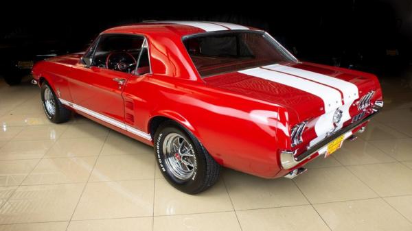 1967 Ford Mustang GT 390 