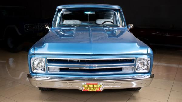 1971 Chevrolet C10 short bed Pro touring pickup 