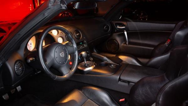 2005 Dodge Viper SRT-10 