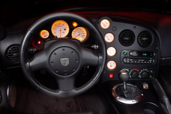 2005 Dodge Viper SRT-10 