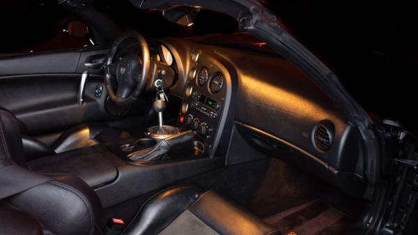 2005 Dodge Viper SRT-10 