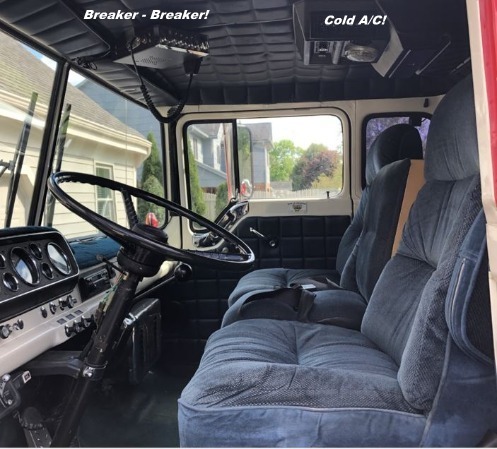 1976 Ford C8000 Truck Tilt Cab Sleeper Cab