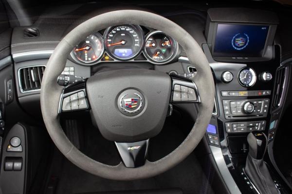 2014 Cadillac CTS V coupe 