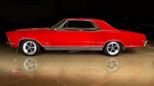 1965 Buick Riviera 