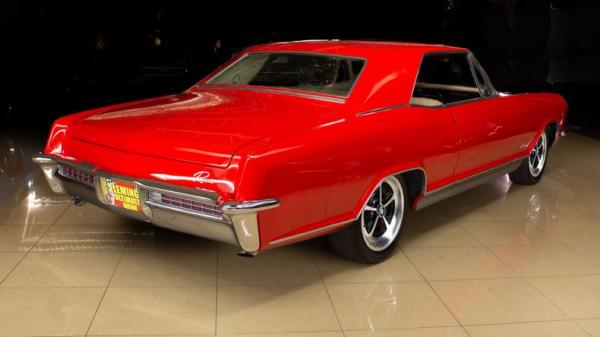 1965 Buick Riviera 