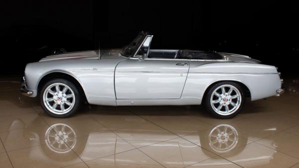 1966 Datsun 1600 Roadster 