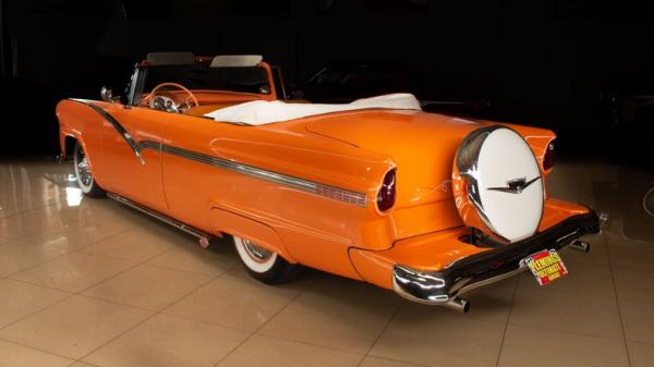 1956 Ford Fairlane Sunliner Custom convertible 