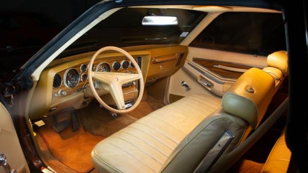 1977 Pontiac Grand Prix 