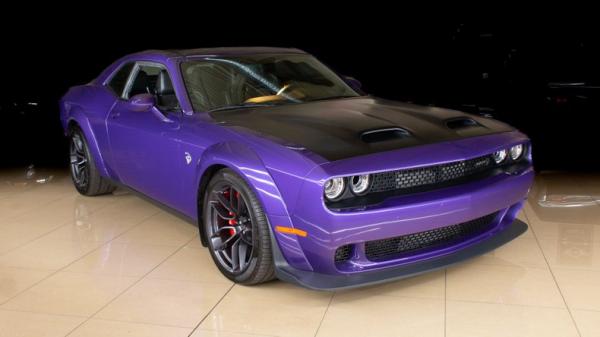 2019 Dodge Challenger Hellcat widebody 