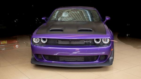 2019 Dodge Challenger Hellcat widebody 