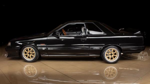 1989 Nissan Skyline GTS Turbo RHD 