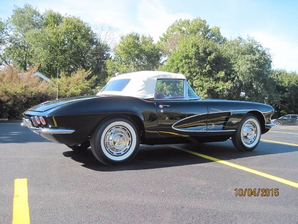 1961 Chevrolet Corvette Dual Quads - Great Video