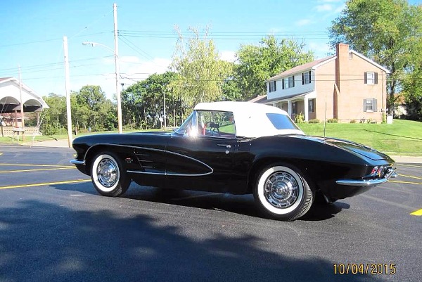 1961 Chevrolet Corvette Dual Quads - Great Video