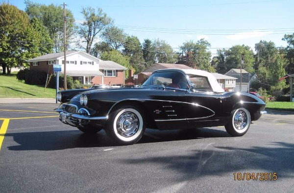 1961 Chevrolet Corvette Dual Quads - Great Video