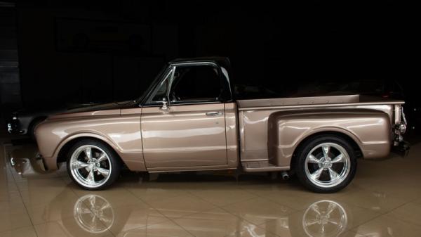 1967 Chevrolet C-10 Pro touring LS 