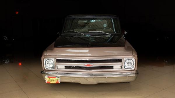 1967 Chevrolet C-10 Pro touring LS 