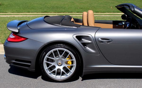 2011 Porsche 911 Turbo S Cabriolet