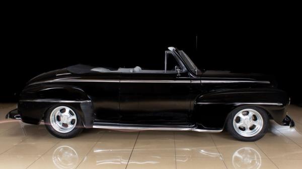 1948 Ford Super deluxe convertible 