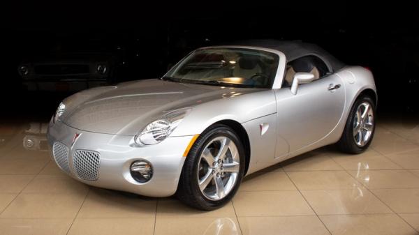 2006 Pontiac Solstice Convertible 