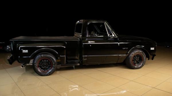 1969 Chevrolet C-10 Pro touring LS 