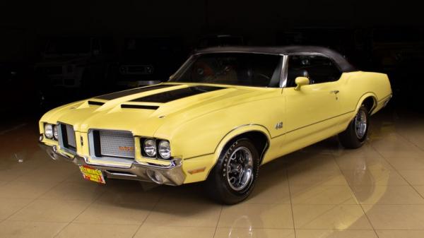 1972 Oldsmobile Cutlass 442 Convertible 