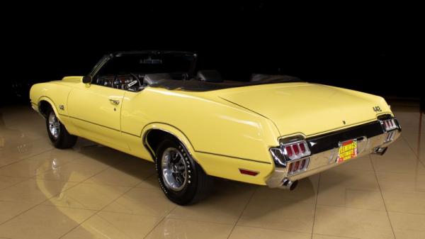 1972 Oldsmobile Cutlass 442 Convertible 