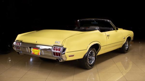 1972 Oldsmobile Cutlass 442 Convertible 