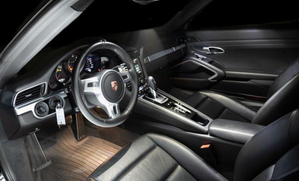 2013 Porsche 911 Carrera 