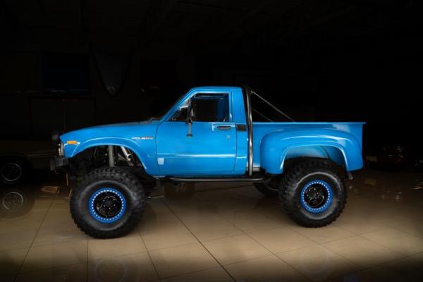 1984 Toyota SR5 Moab desert runner 4X4 